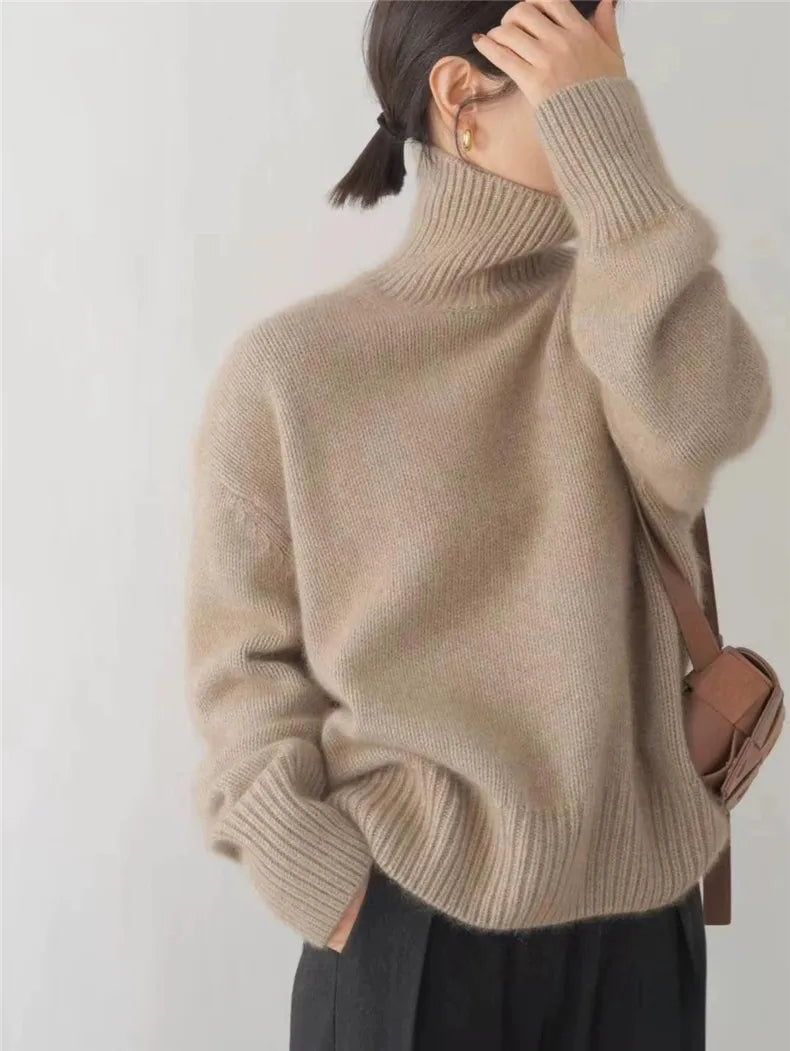 Lola Stylish Cashmere Turtleneck Sweater for Fall