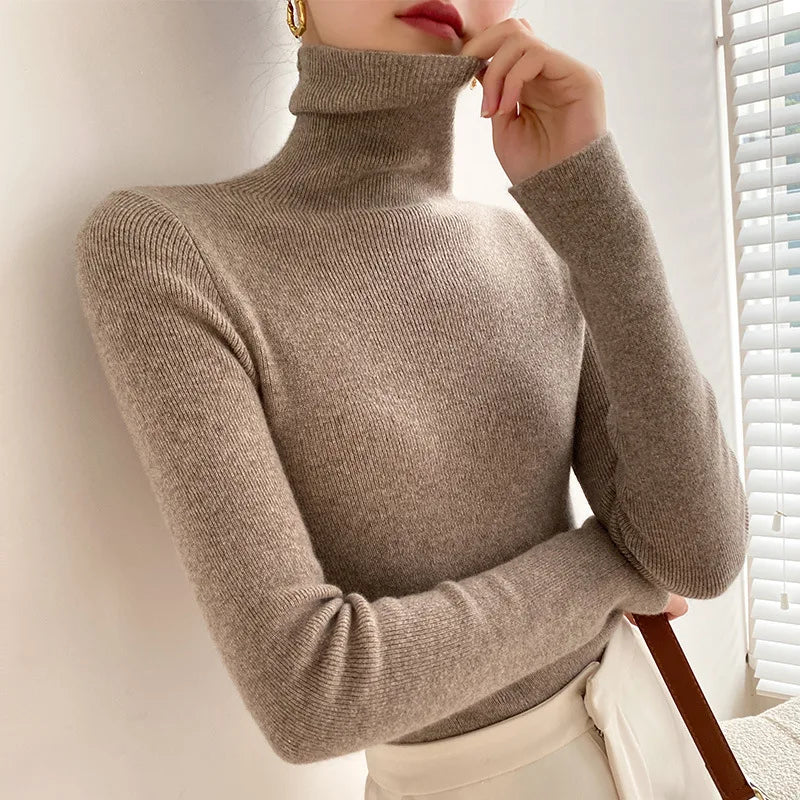 Alea Women's Ribbed Turtleneck Cashmere Sweater