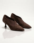 Vesna Women's Suede Kitten Heel Pointed Toe Pumps