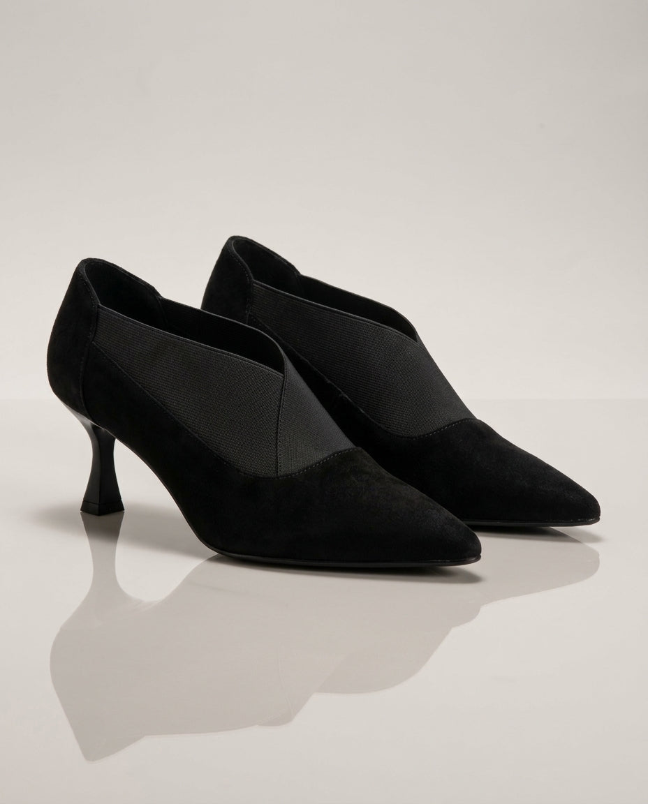 Vesna Women's Suede Kitten Heel Pointed Toe Pumps
